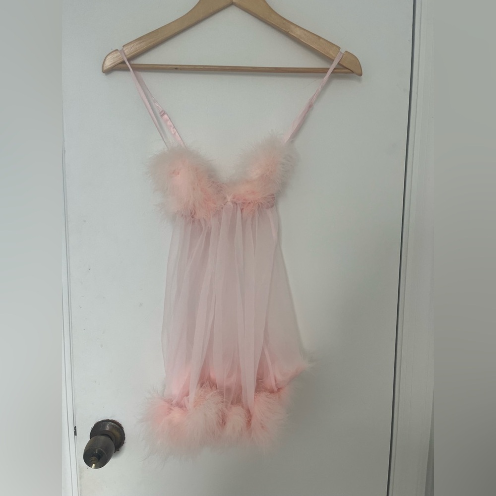 Vintage Made in USA Austin Powers Femme Bot Pink Feather Babydoll One Size